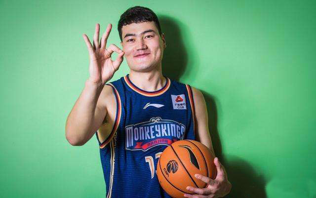 北京首钢迎社区盾关键赛;集结日复出首秀;管理层满意;球队文化再被提及的简单介绍 北京首钢迎社区盾关键赛;集结日复出首秀;管理层满意;球队文化再被提及的简单介绍