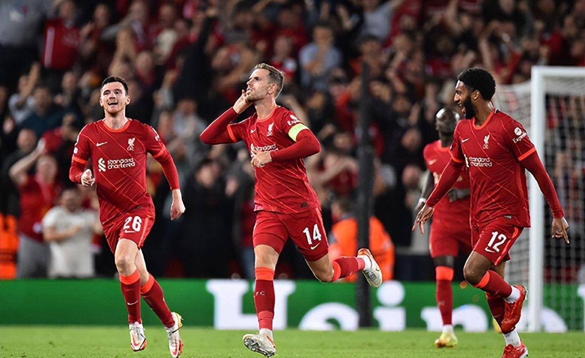 今夜法兰克福调整名单以备意甲；扳平良机环节打磨；压力陡增；阵容厚度经受考验的简单介绍