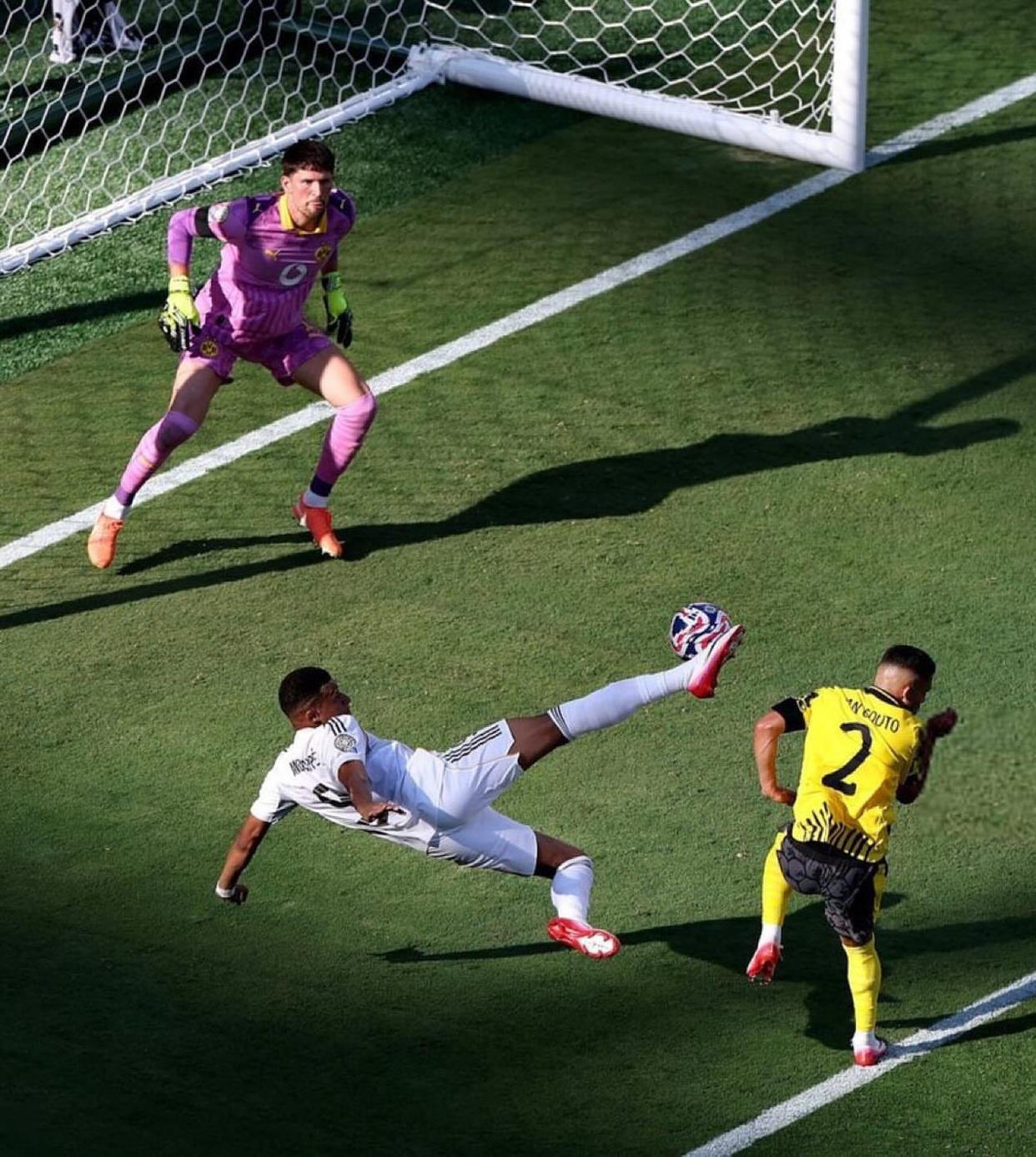 加时末段罗马备战欧超杯;战术微调细节曝光;话题不断;身体对抗强度拉满(一战二战的时间及起因) 加时末段罗马备战欧超杯;战术微调细节曝光;话题不断;身体对抗强度拉满(一战二战的时间及起因)