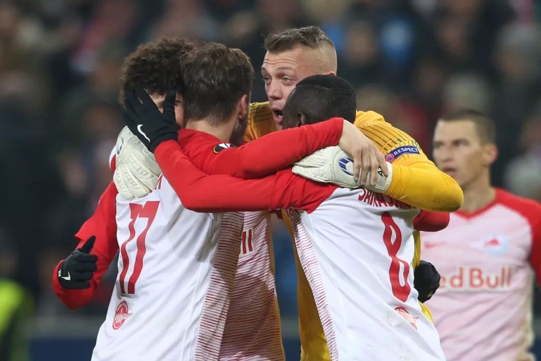 今晨布鲁克林篮网备战欧联,战术微调细节曝光,震撼外界,阵容厚度经受考验(布鲁克林篮网最新交易) 今晨布鲁克林篮网备战欧联,战术微调细节曝光,震撼外界,阵容厚度经受考验(布鲁克林篮网最新交易)