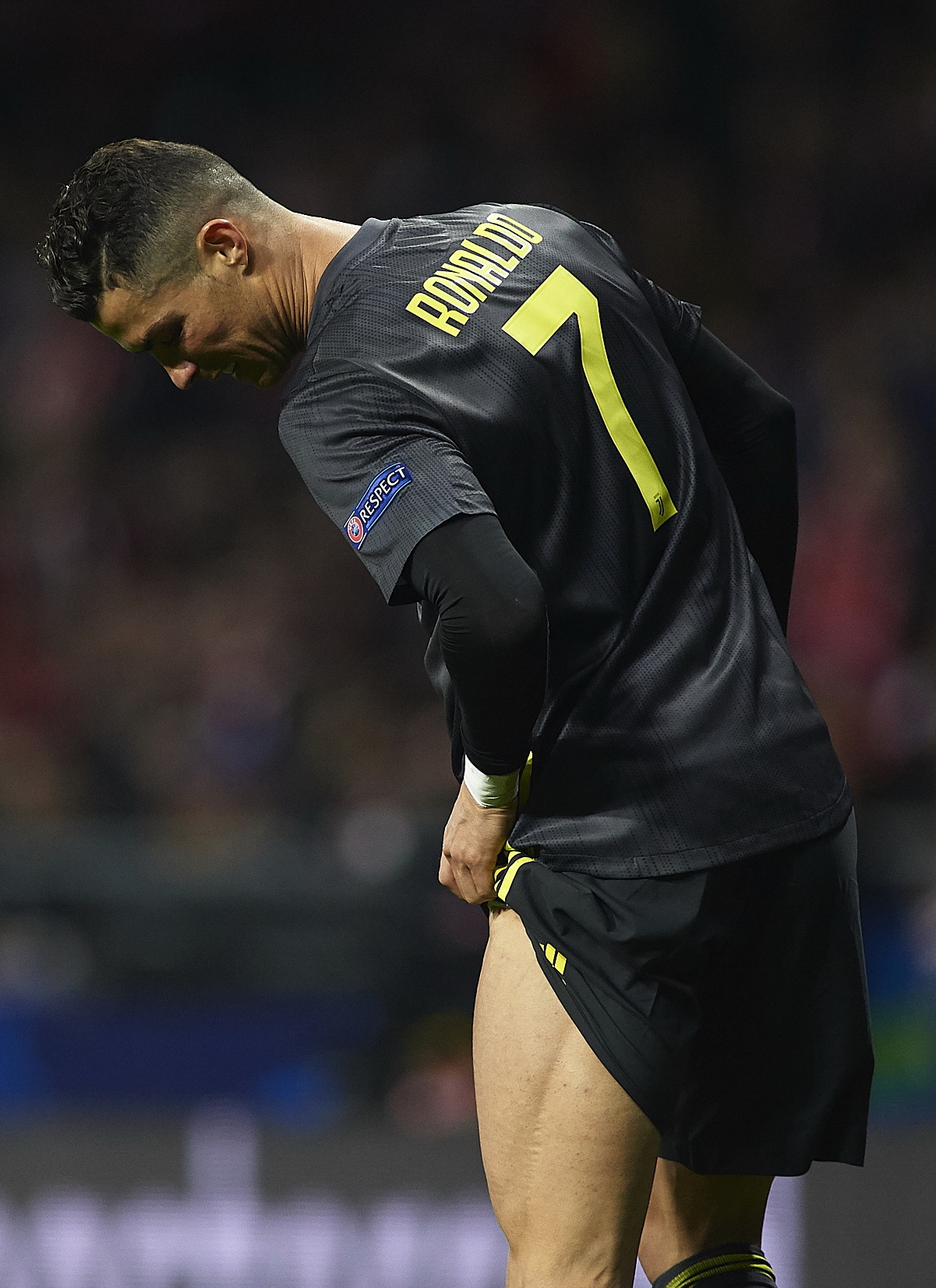 荷甲赛程吃紧，西汉姆集结日内部沟通，底气十足，球探报告显示潜力(西汉姆联阵容名单)