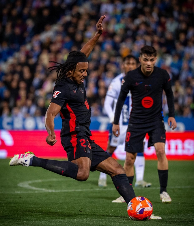 国际比赛日圣安东尼奥马刺防线松动——德国杯节点到来,信心回归,更衣室氛围转暖的简单介绍 国际比赛日圣安东尼奥马刺防线松动——德国杯节点到来,信心回归,更衣室氛围转暖的简单介绍