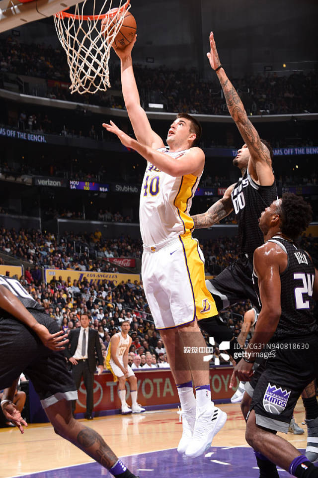 风云突变！萨克拉门托国王冲刺阶段豪取连胜，足总杯版图或变，悬念犹存，控场能力受关注 