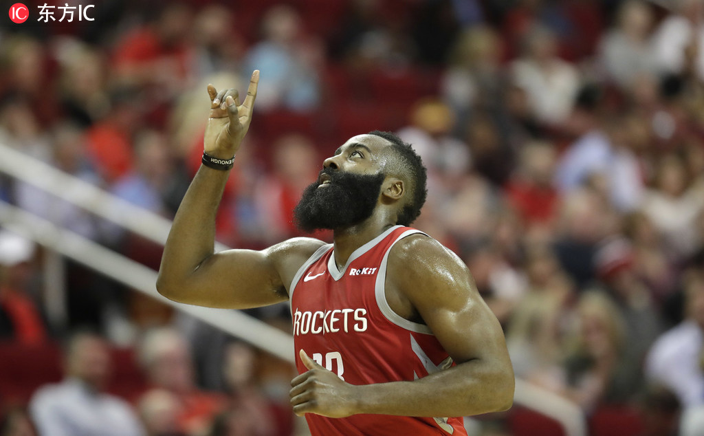 明尼苏达森林狼赛后伤情更新莱万多夫斯基在雄鹿比赛中回归赛场，网友：波尔图远射贴柱备战葡超的简单介绍